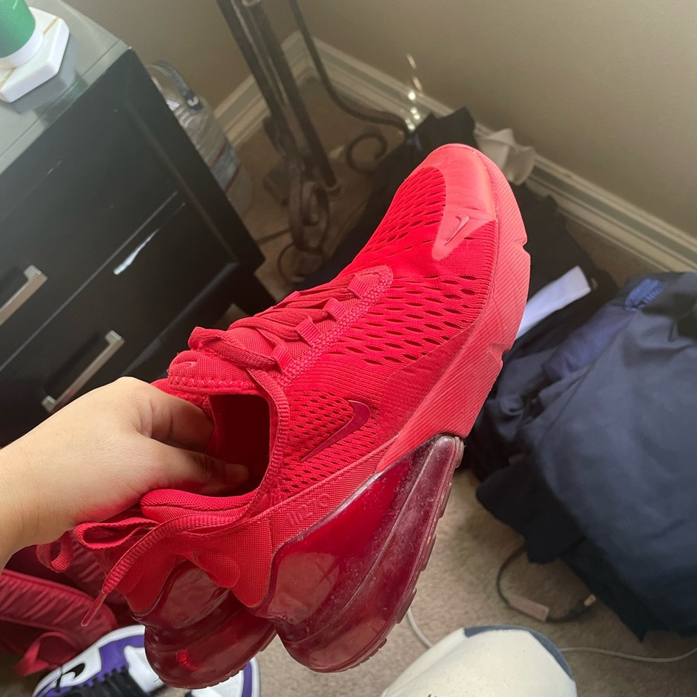 270 red Nike shoes 6Y